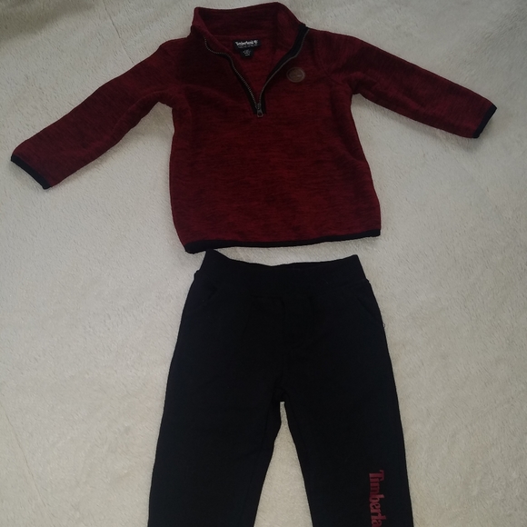 Timberland red/black outfit 24M
